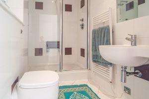 Photo 4- click for photo gallery